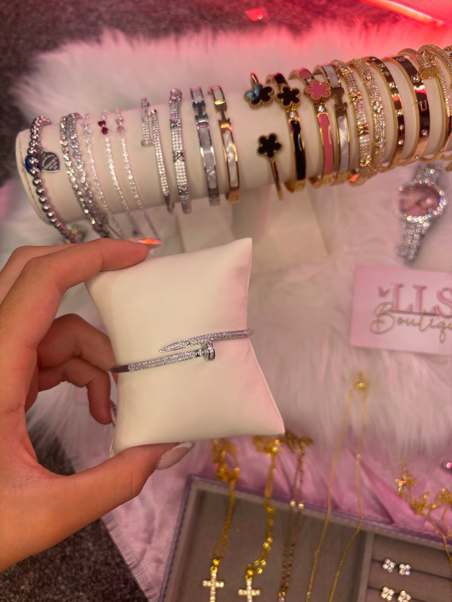 SILVER LUXURY BRACELET