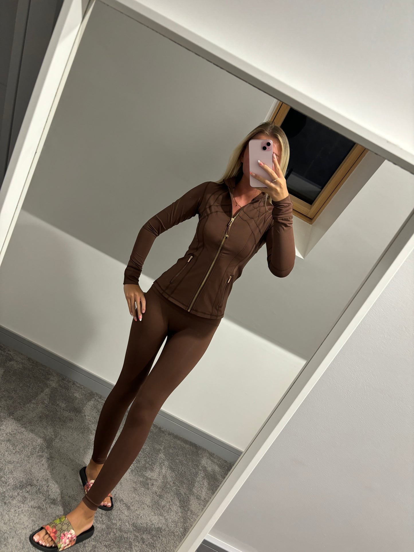 GOLD ZIP LEGGING SET PRE ORDER