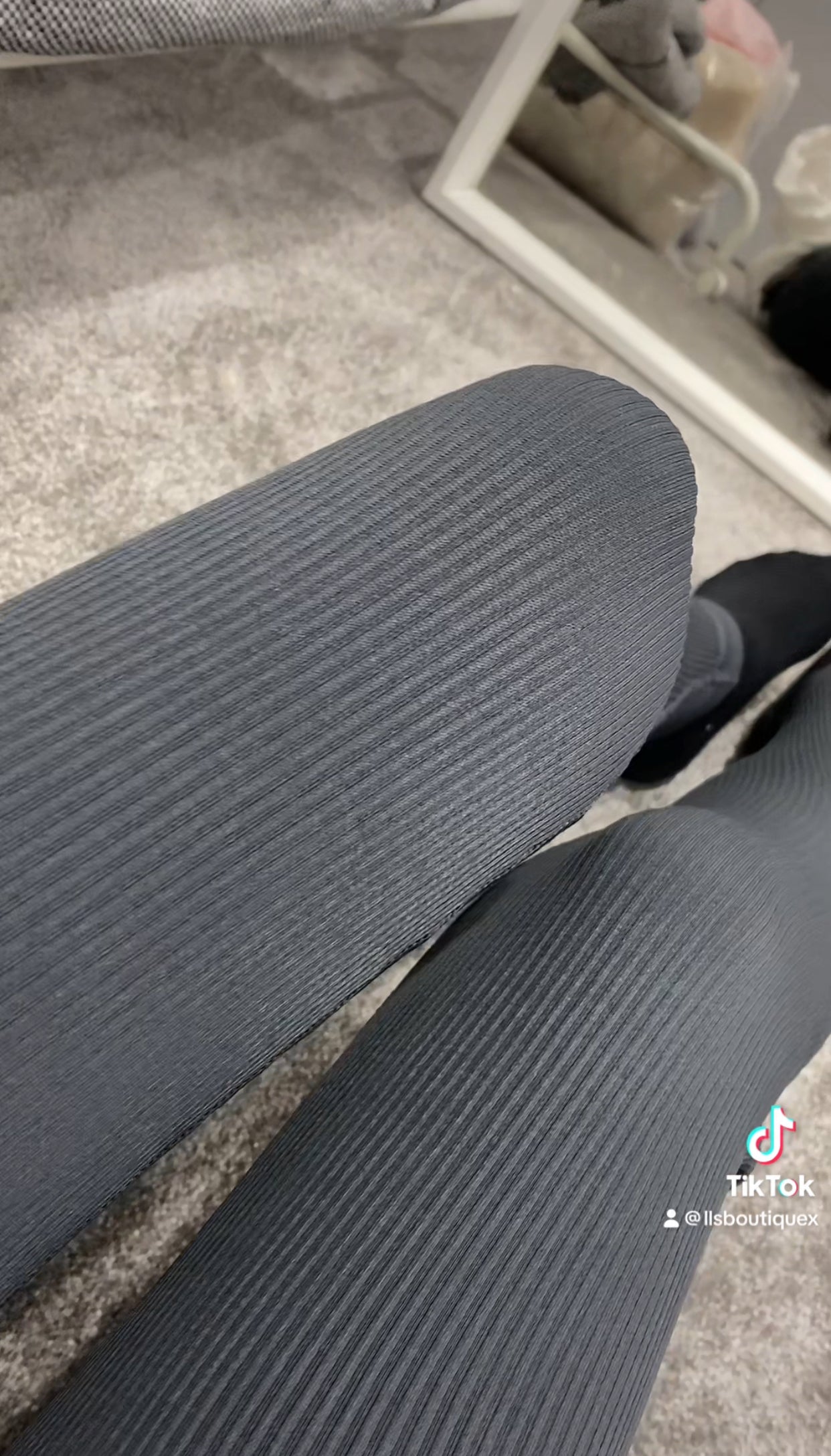 RIBBED LEGGINGS