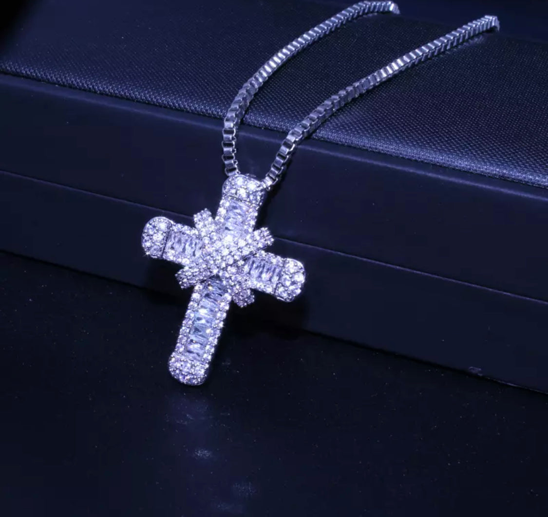 CROSS NECKLACE