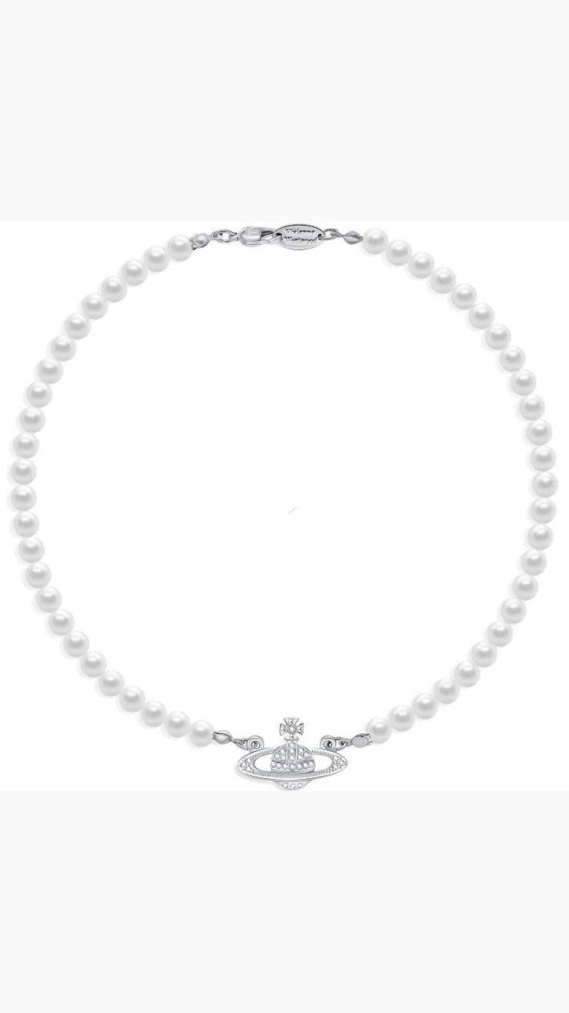 VIVENNE WESTWOOD PEARL NECKLACE DUPE